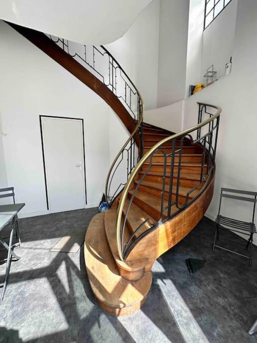 Maison, Appartement Type Triplex Atypique De Charme 圣布里厄 外观 照片