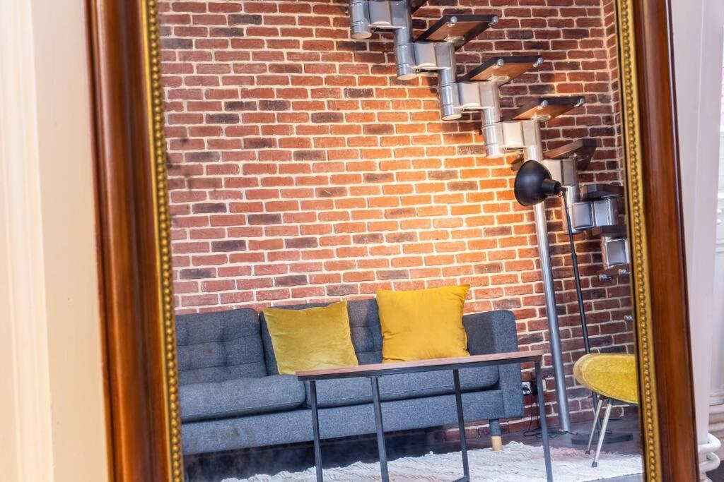 Maison, Appartement Type Triplex Atypique De Charme 圣布里厄 外观 照片