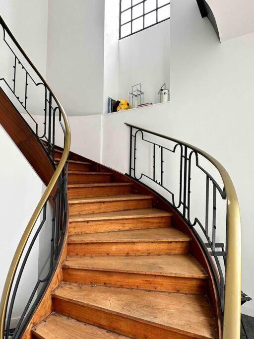 Maison, Appartement Type Triplex Atypique De Charme 圣布里厄 外观 照片